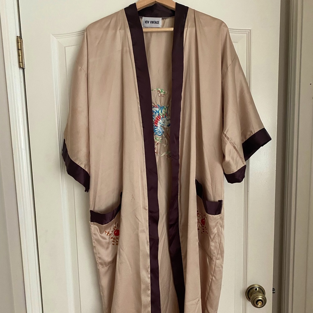 Shop VanDeVort Vintage Silk Kimono